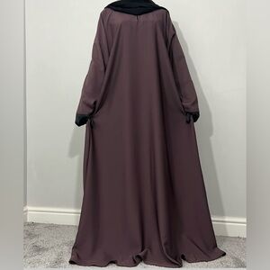 Abaya with Pockets - Purple Mauve 💜